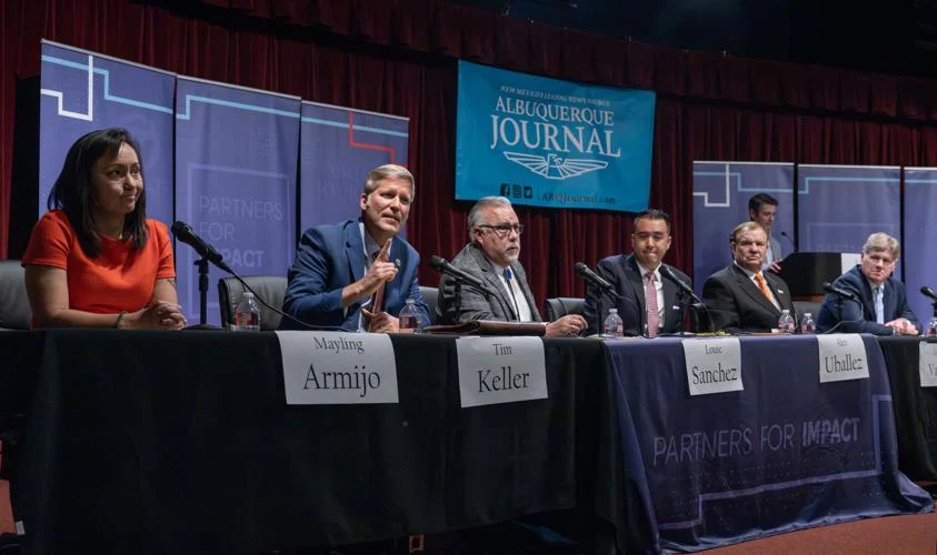 Featured image for “Albuquerque mayoral candidates gather for last public roundtable ahead of election”